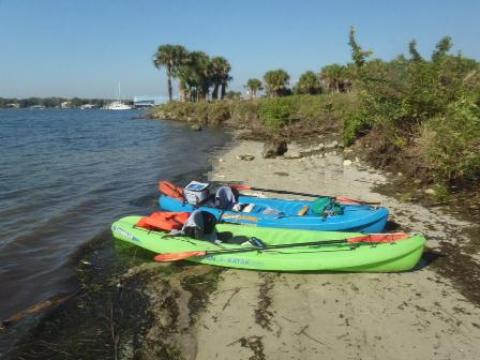 paddling Crystal River, kayak, canoe