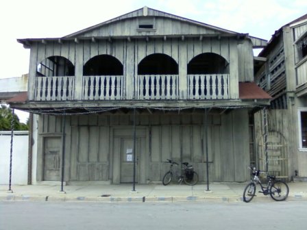 paddling Cedar Key, old downtown