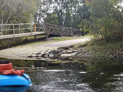 paddling Santa Fe River, US 27 to Poe Spring ,kayak, canoe