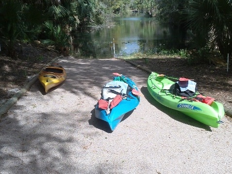 paddling Silver River