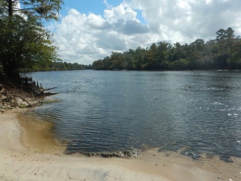 paddling Suwannee River, Hurst Boat Ramp