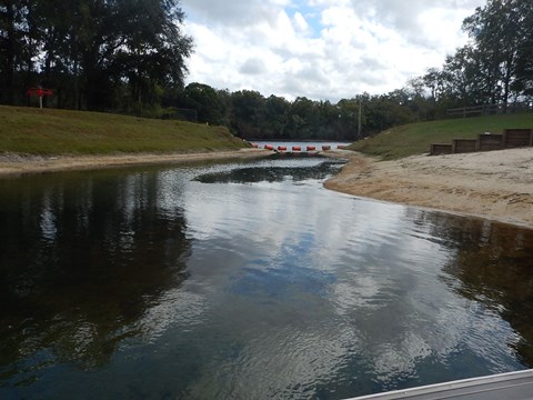 paddling Suwannee River, Gornto Spring Boat Ramp