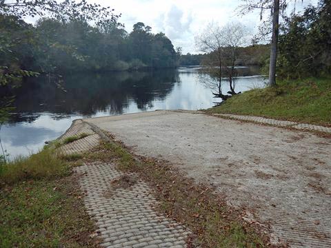 paddling Suwannee River, Wannee Landing