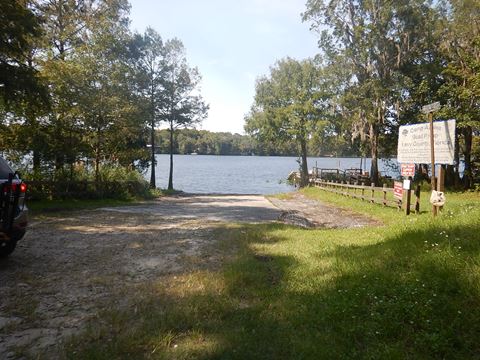 paddling Suwannee River, Camp Azalea