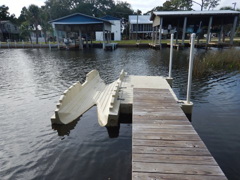 paddling Suwannee River, McKinney Landing, Suwannee