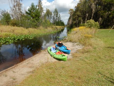 paddling Suwannee River, Stephen C. Foster SP, Georgia